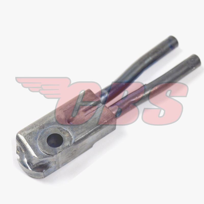 Triumph Pre-Unit Oil Junction Block (1) – 70-3355 – TR6 / T120 / T110 / 6T