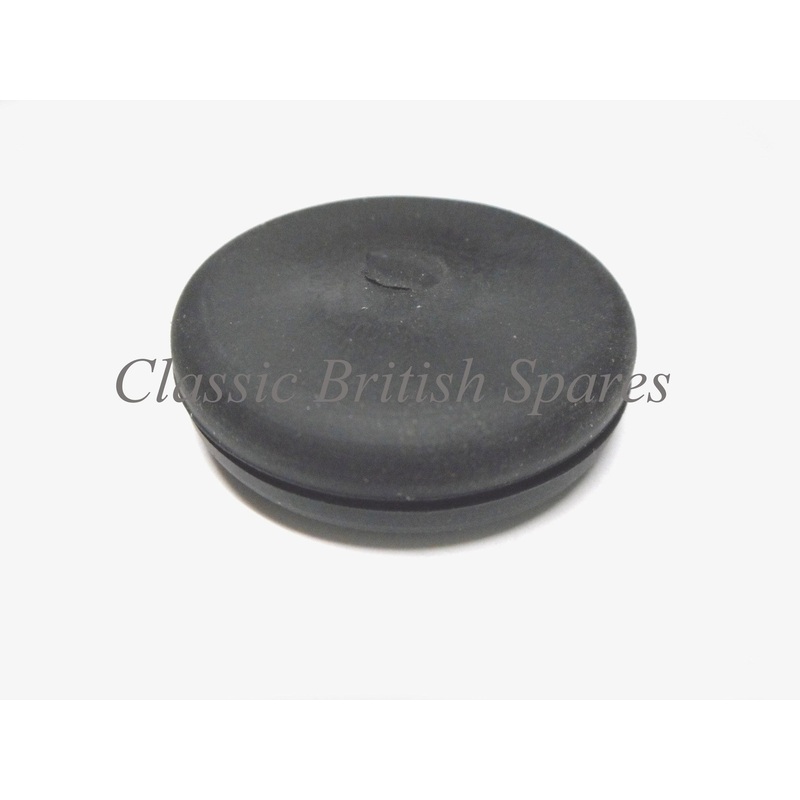 Triumph Chainguard Rubber Grommet Plug 82-5536 1963-70 Bonneville Tiger Trophy