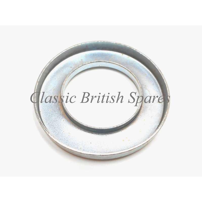 Triumph Unit & Pre-Unit Twins Q.D. Rear Hub Dust Cover (1) 37-1035 1953-64 500 650