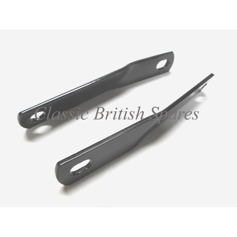 Triumph 650 “TT” Exhaust Pipe Brackets – (1 SET) – 70-5964 & 70-5965