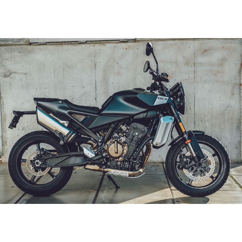 2025 Husqvarna Svartpilen 801