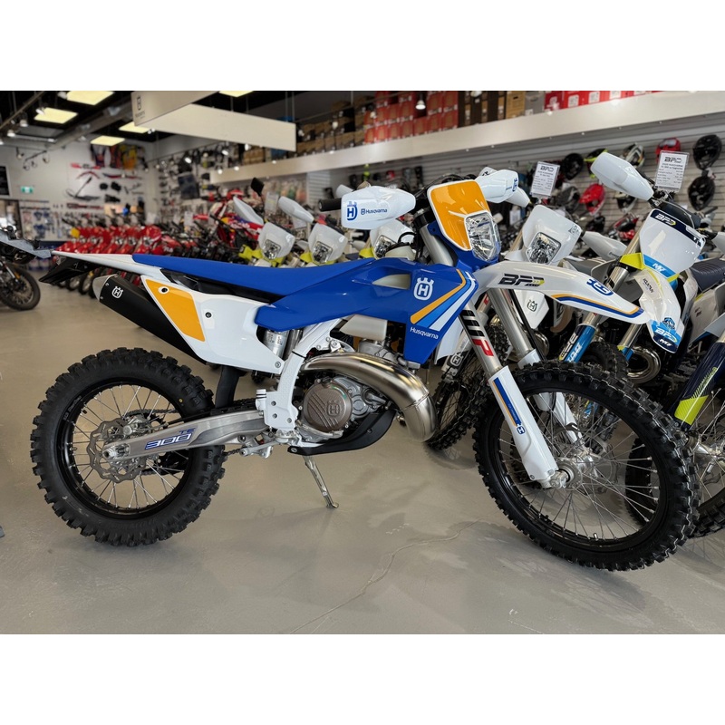 2025 Husqvarna TE 300 Heritage