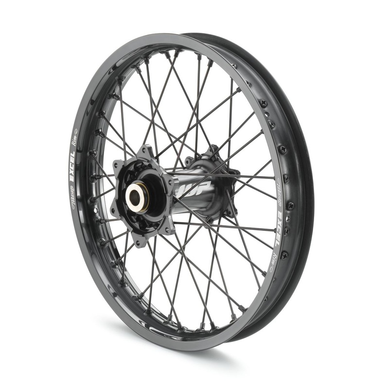 WP FACTORY RACING BLACK REAR WHEEL 2.15X18″ 2024 (A49010901544C1A)