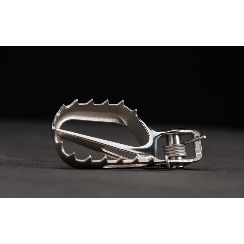 Foot pegs Left