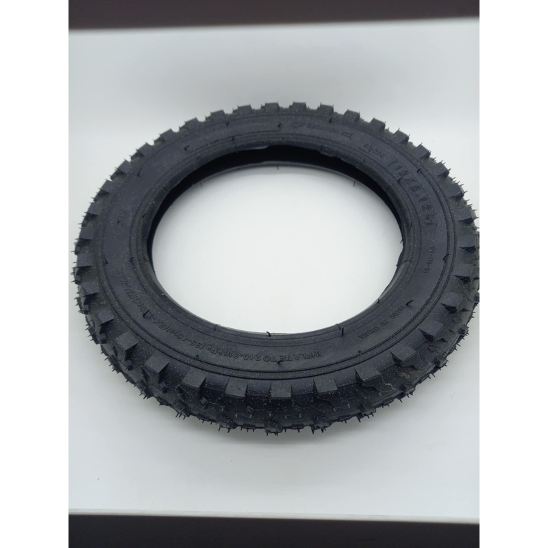 12 TYRE