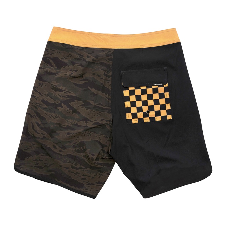 After Hours 18″ Shorts 30 Black/Camo