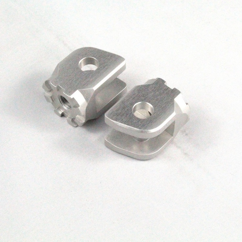 MFW Vario Front Peg Bracket 051.02.06.00