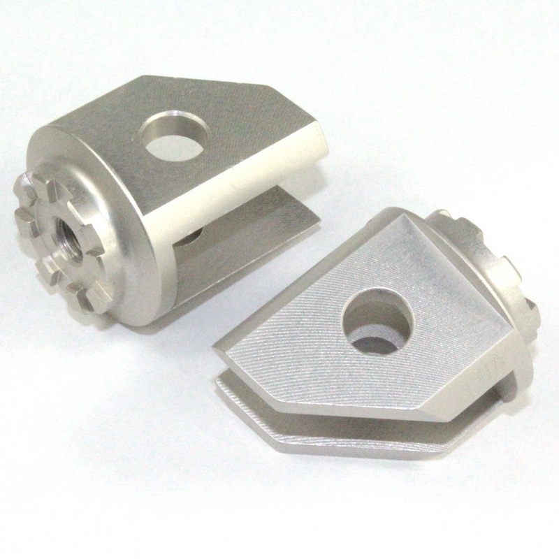 MFW Vario Front Peg Bracket 051.07.01.00