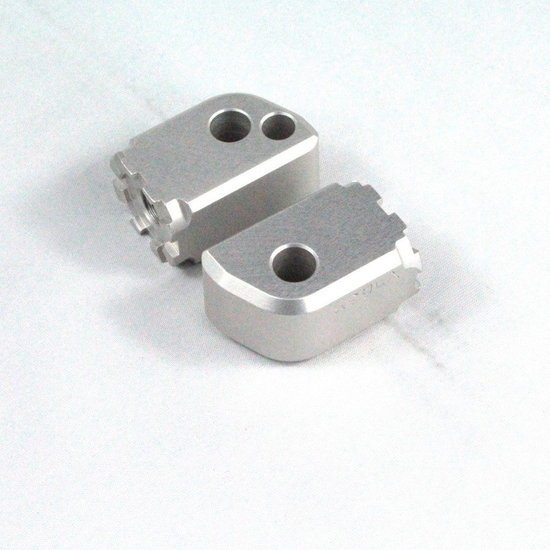 MFW Vario Rear Peg Bracket 051.02.05.10